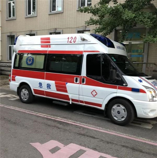 钦北选择我们的救护车出租,开启安心转院之旅